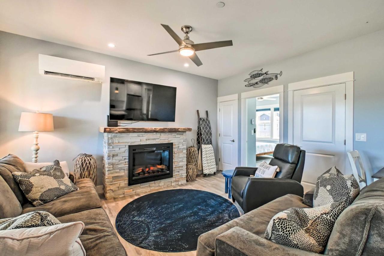 Ocean Shores Getaway With Fireplace And Hot Tub! Zewnętrze zdjęcie